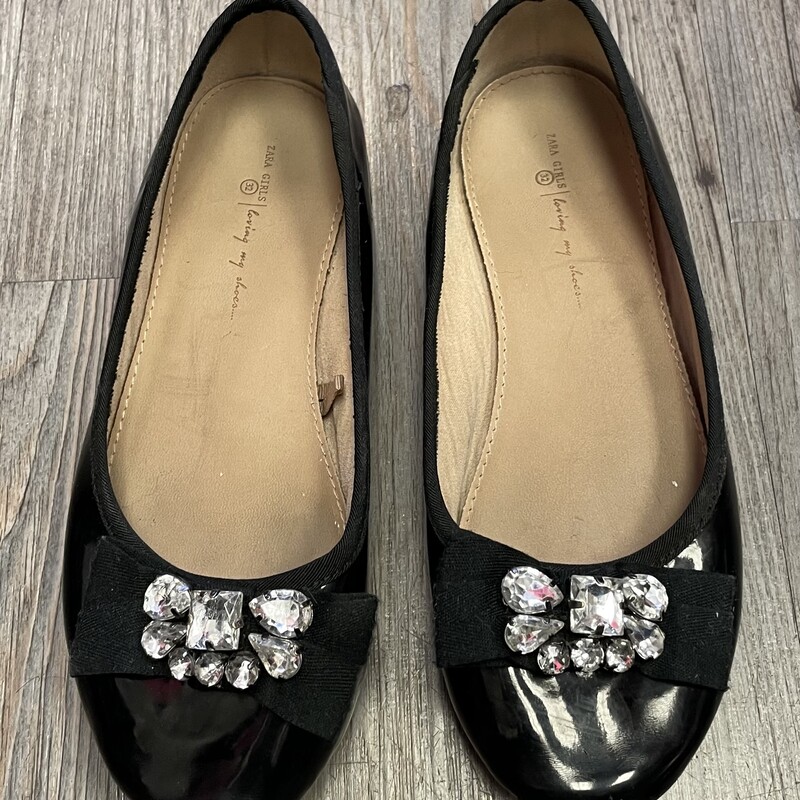 Zara Shoes, Black, Size: 13.5Y
Original Size 32