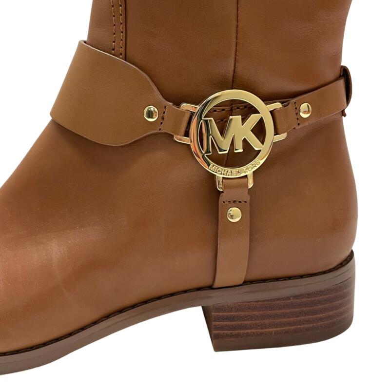Michael Kors Fulton Harnes Leather Boots<br />
Tan<br />
Size: 8<br />
Retails:$295