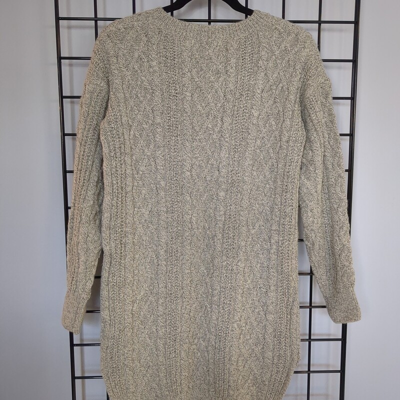 Papillon Sweater, Beige, Size: S<br />
New with tags