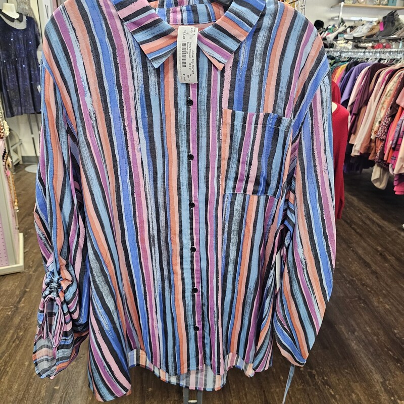 Super cute button up blouse that is brand new with tags.