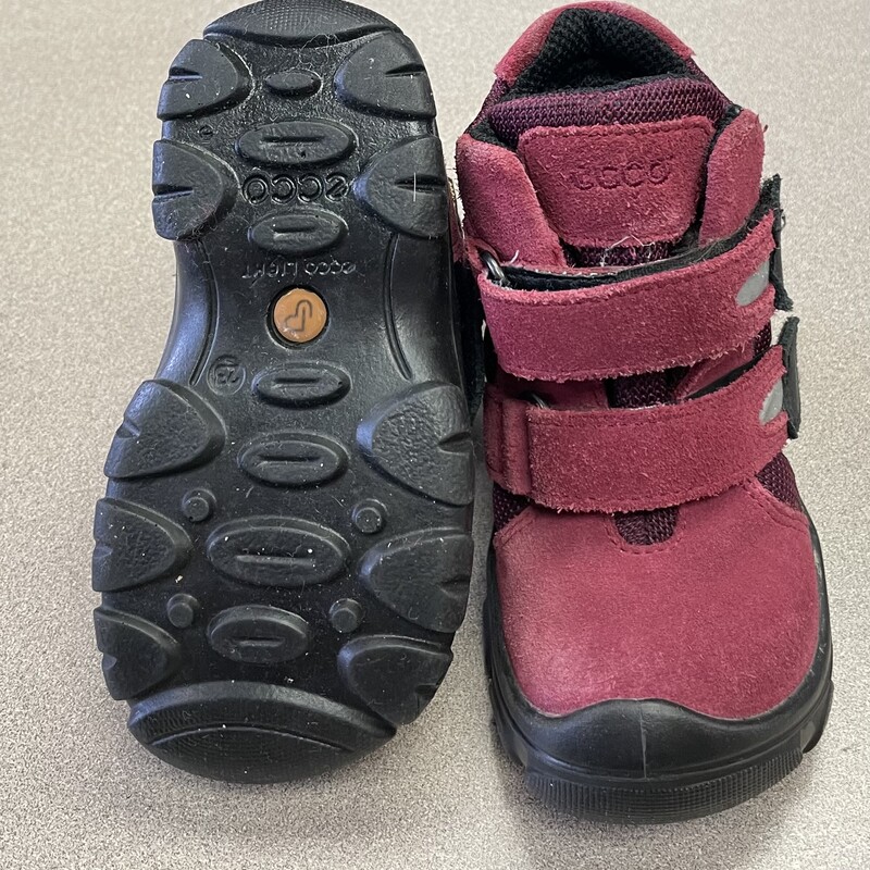 Ecco Suede Hightop Boots, Maroon, Size: 6.5Y