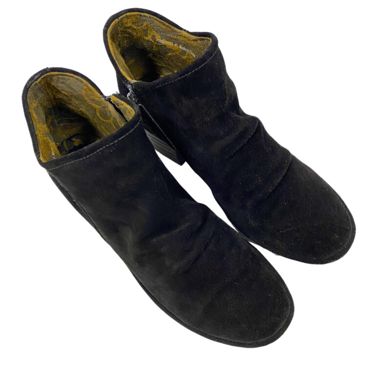Fly London Wezo Suede Boots
Color: Black
Size: 9.5