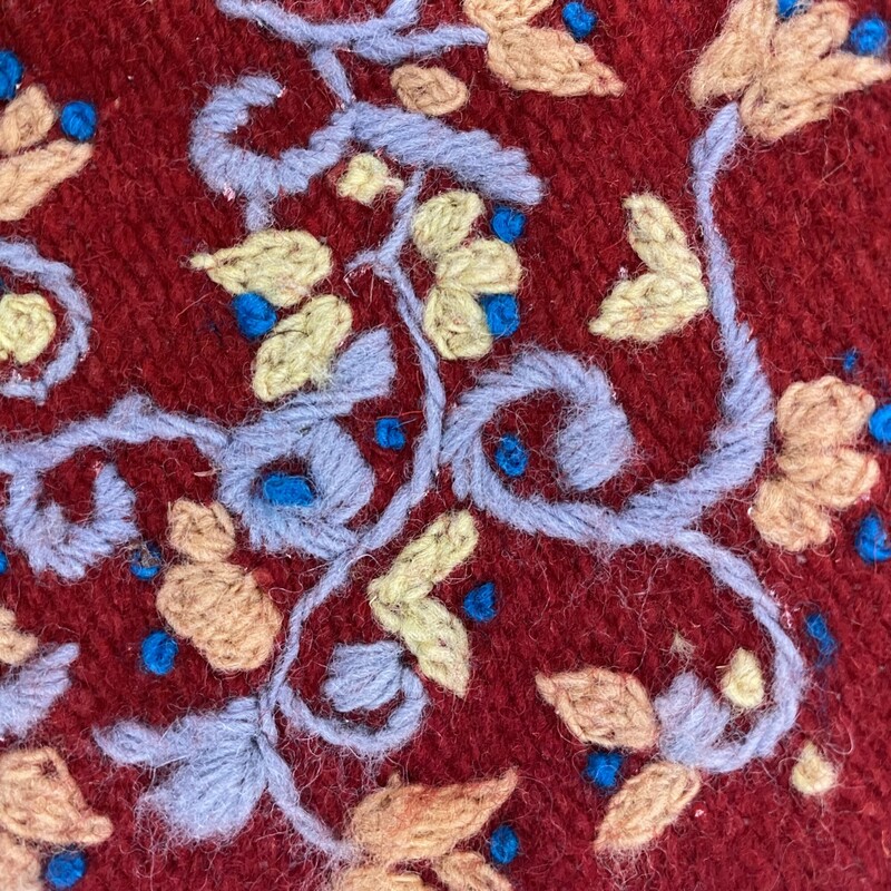 NWT Jenny Krauss R Initial Pouch Bag
100% Wool
Embroidered Floral
Zipper
Sundance
Peru
8 long x 6 wide