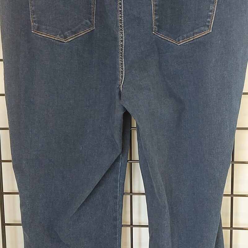 R Jeans, Drk, Size: 2X
Previously loved