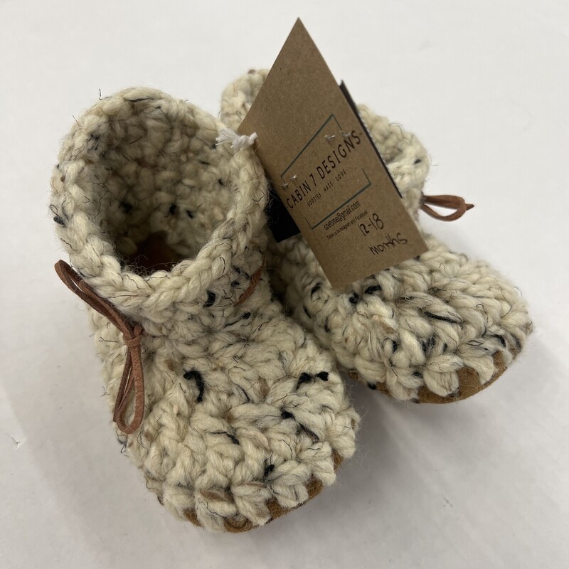 Cabin 7 Designs, Size: 12-18m, Item: Slippers