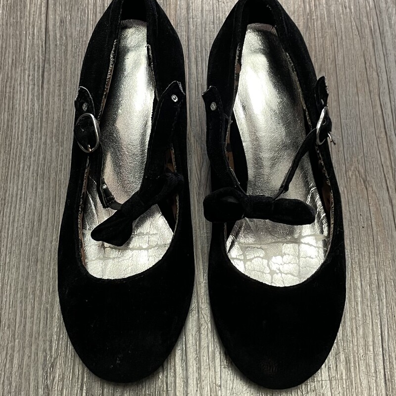 Velvet Tiny  Heel Shoes, Black, Size: 1Y