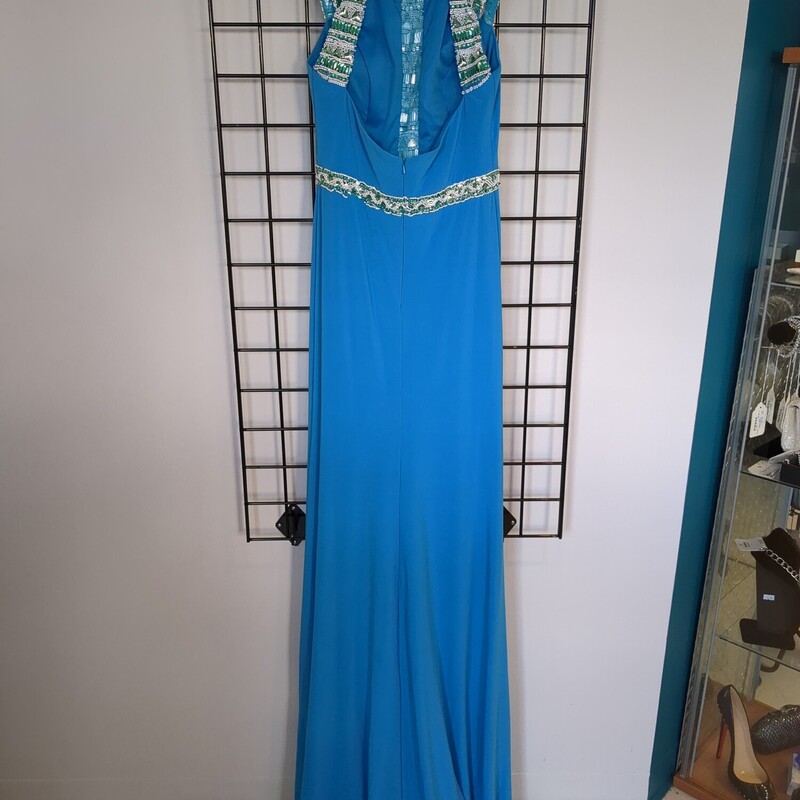 Sherri Hill Gown AS IS, Aqua, Size: 8 AS IS<br />
Few of the beads need to be re stitched