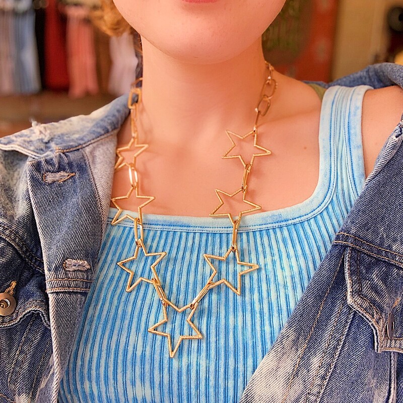 Chunky Gold Star Necklace
