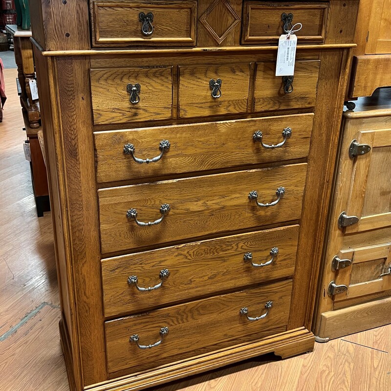 Lexington American Country, Tall, 7 Drawer
42in wide x 19in deep x 56in tall