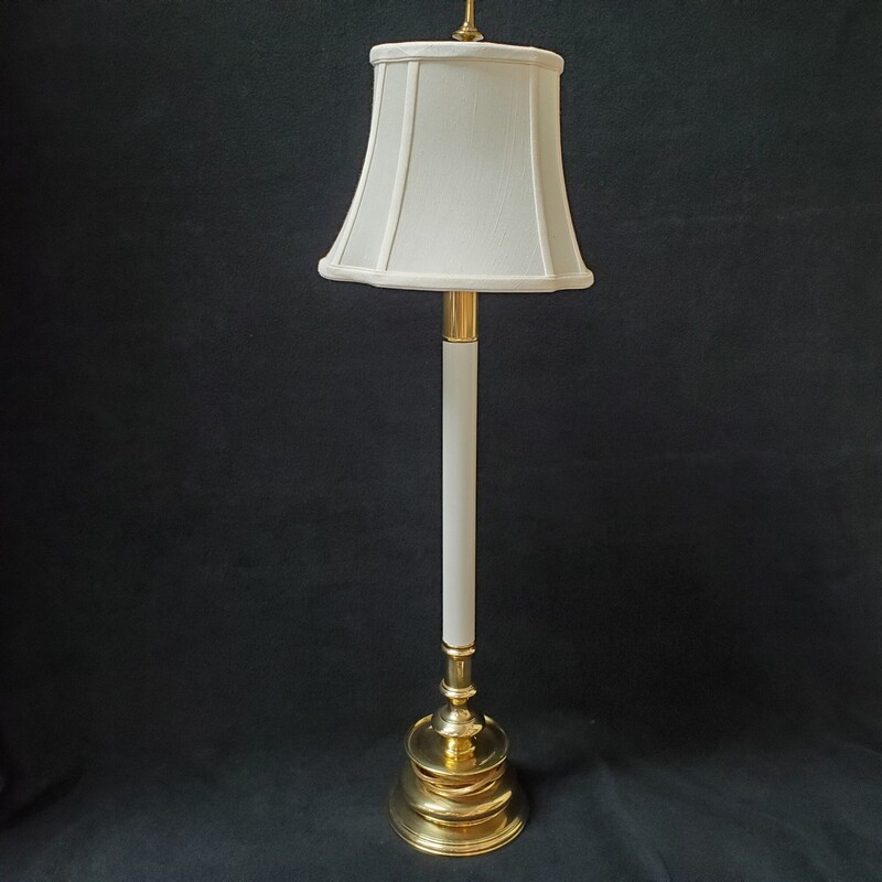 Buffet Lamp W Shade, WhtBrs, Size: 31H