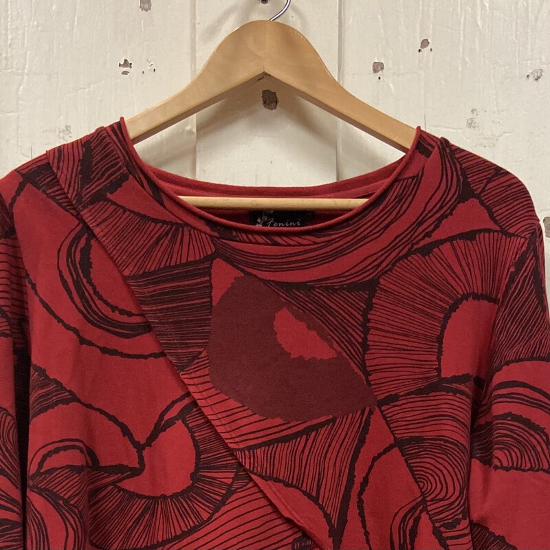 NWT Red/blk Pattern Top