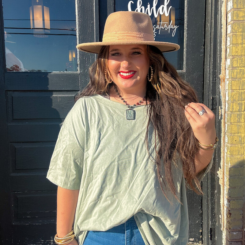 These comfy pocket tees are perfect for everyday wear! Dress them up or dress them down, and stay comfy!<br />
Colors: Black, Royal Blue, Mocha, Sage<br />
1X through 3X. Madison is wearing a 1X.