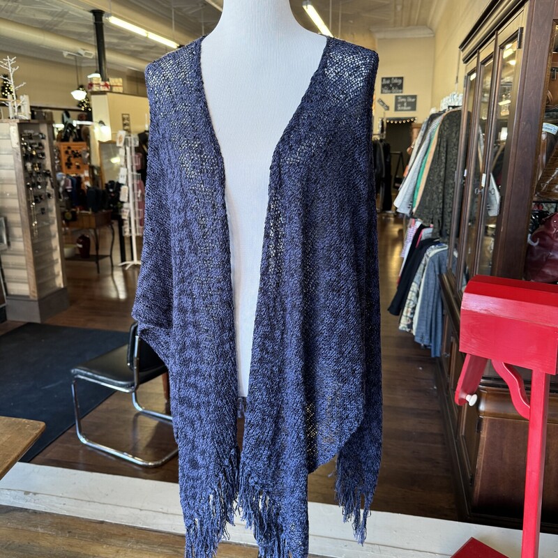 NWT Cold Water Creek  Wrap, Blue, Size: NS
All sales final
free pickup in store within 7 days of Purchase
Shipping starts at $7.99