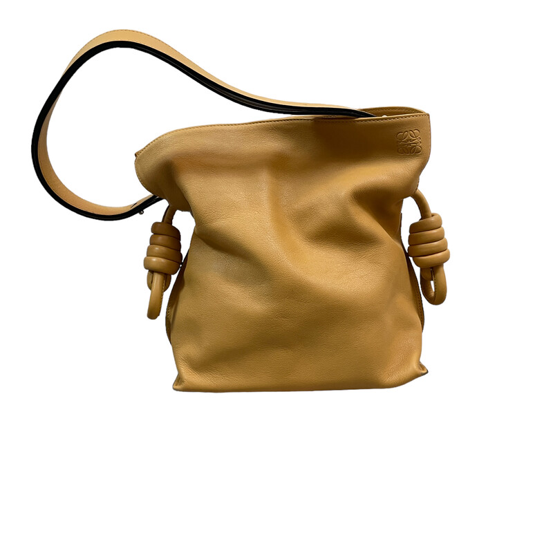 Loewe Flamenco Nappa Calfskin Purse<br />
Warm Gold<br />
<br />
condition: EXCELLENT. Light wear to bottom corners<br />
<br />
Strap length: 89 - 113 cm<br />
Height (inch): 9.6<br />
Width (inch): 11.8<br />
Depth (inch): 4.1<br />
<br />
CURRENT ONLINE<br />
retail: $2600<br />
<br />
Made in Spain