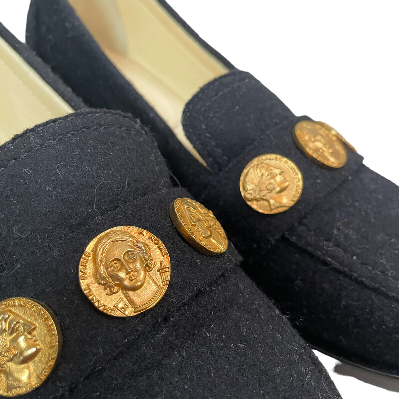 Chanel Wool Coin Loafers, Black, Size: 37.5<br />
<br />
condition: PRISTINE. Like new