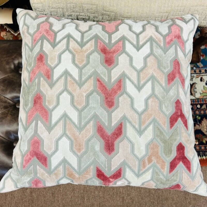 Down Chevron Y Pattern Pillow
Pink Cream Gray Size: 21 x 21H
