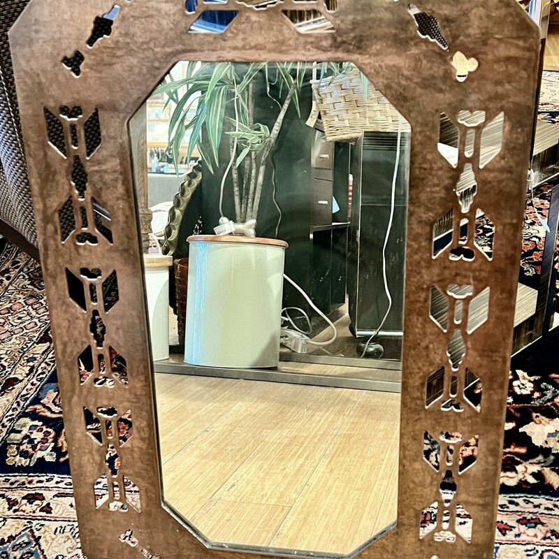 Copper Artisan Mirror
Size: 18x28