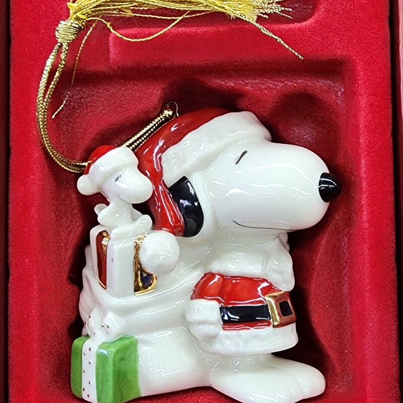 Lenox Ornament Snoopy And