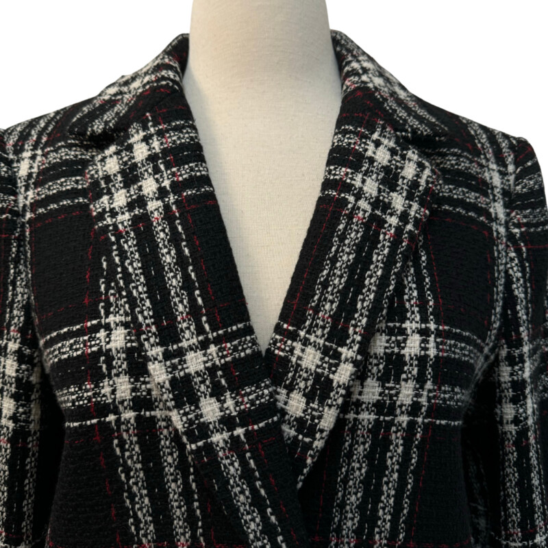 Tommy Hilfiger Wool Blend Plaid Jacket<br />
Open Jacket Style<br />
Colors:  Black, White and Red<br />
Size: Medium