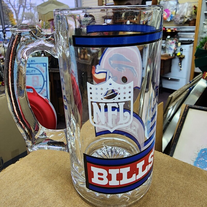 Buffalo Bills Glass, Clear, Size: Beer Mug
Other Bills glasses and items available!