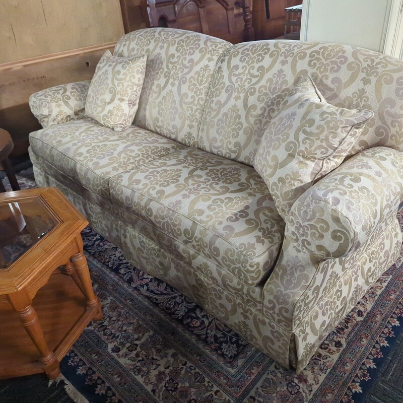 Ethan Allen sofa. 87in wide