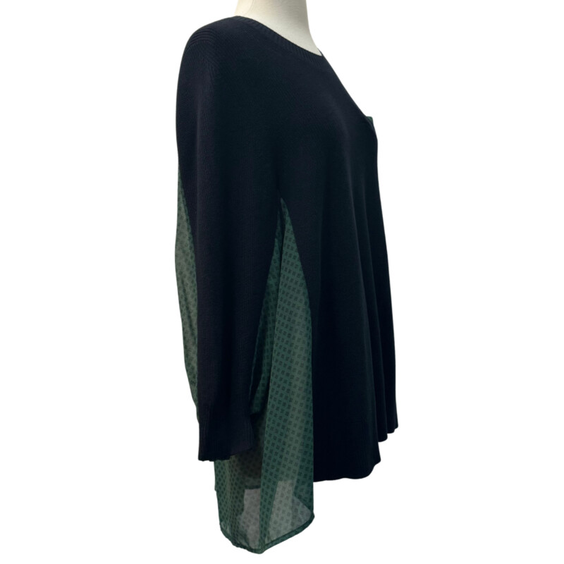 CAbi get Together Sweater
Built in Blouse
Colors:  Navy and Green
Size: Large