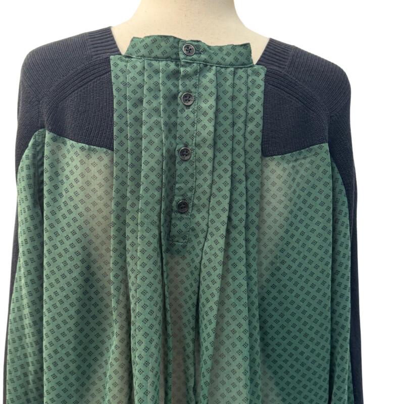CAbi get Together Sweater
Built in Blouse
Colors:  Navy and Green
Size: Large