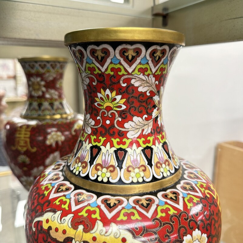 VIntage Cloisonne Vase, plus wood Stan. Gorgeous and rich colors!
Size: 17in H