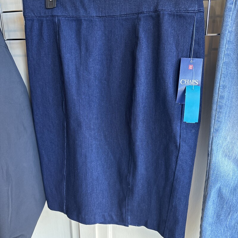 NWT Chaps Denim Skirt, Blue, Size: Large
All Sales Final
Shipping Available
Free Pick Up in Store within 7 days of purchase