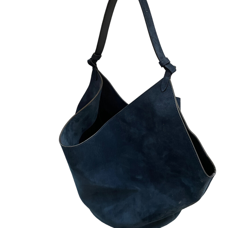Khaite Medium Lotus Suede, Midnight, Size: OS<br />
<br />
condition: EXCELLENT. Like new<br />
<br />
Length:16 in<br />
Width:16 in<br />
Height:9.6 in<br />
Handle Drop: 12 in<br />
<br />
CURRENT ONLINE<br />
retail: $2900