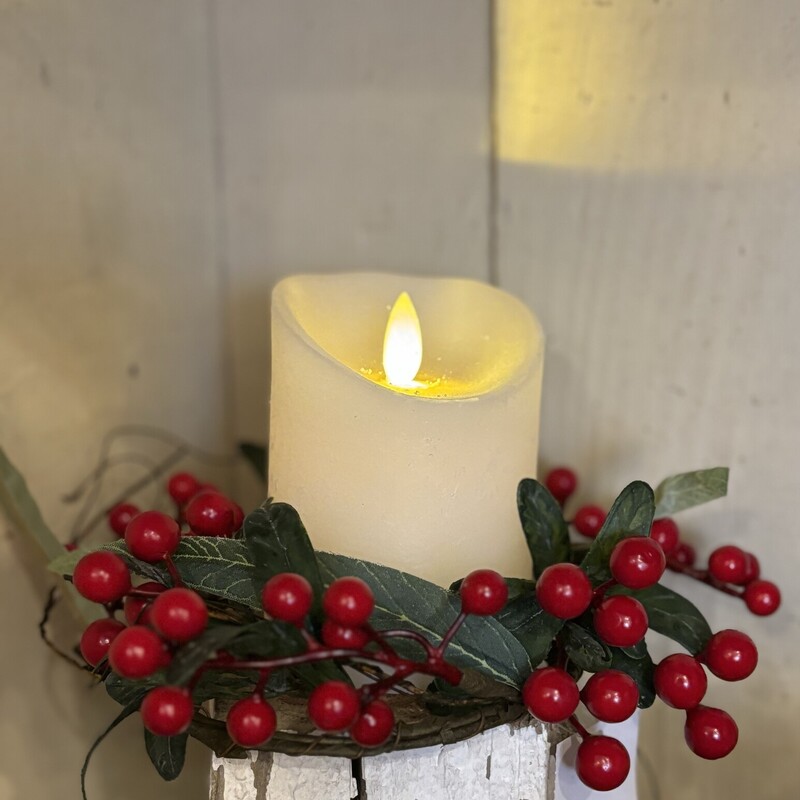Holly Berry Candle Ring