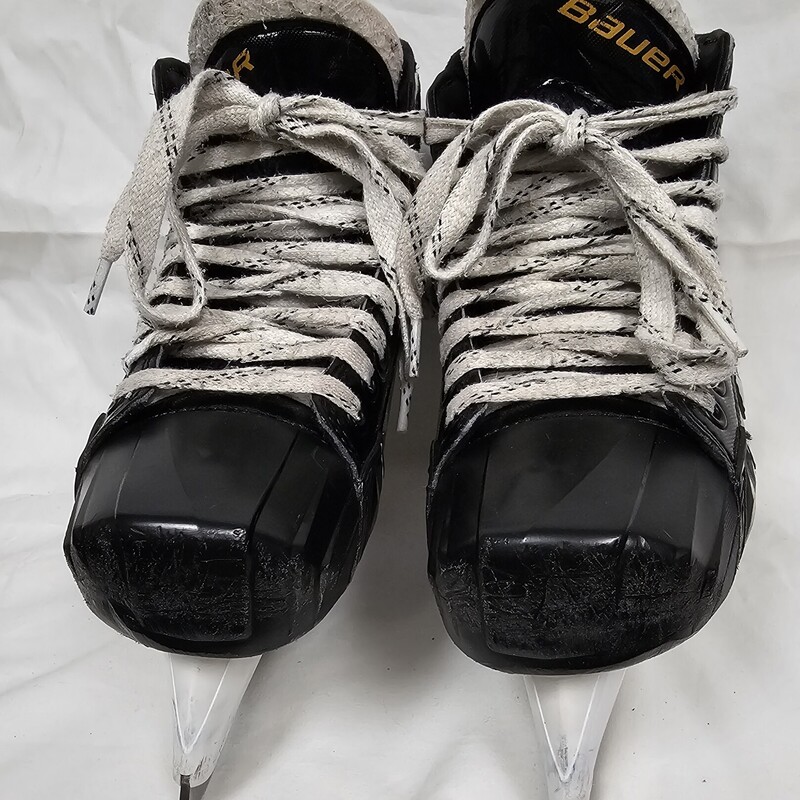 Bauer Supreme S190 Goalie Skates, Size: 3.5 EE, Pre-owned