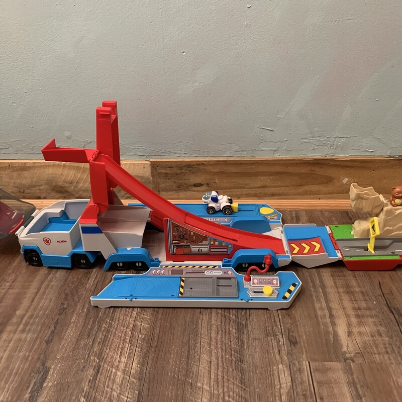 PawPatrol Launch And Haul, Red, Size: Toy/Game