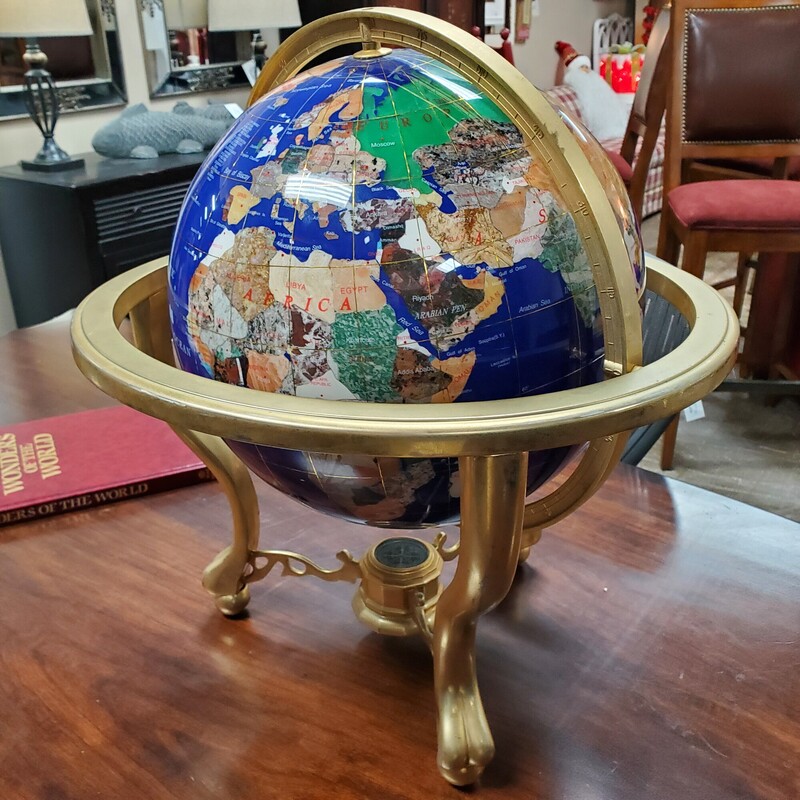 Lapis Globe W Compass