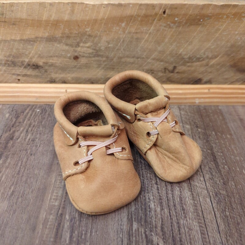 Freshly Picked Moccasin, Tan, Size: Shoes 1