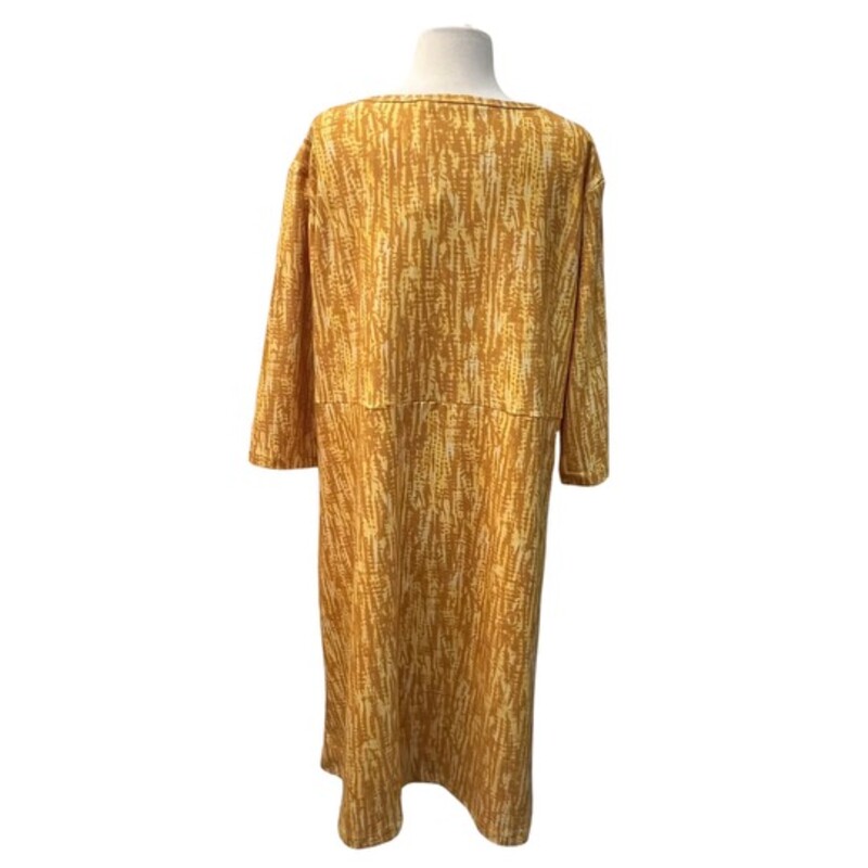 New Nuu Muu GO BE ¾ Sleeve Dress<br />
Yellow and Gold<br />
Size: 2X