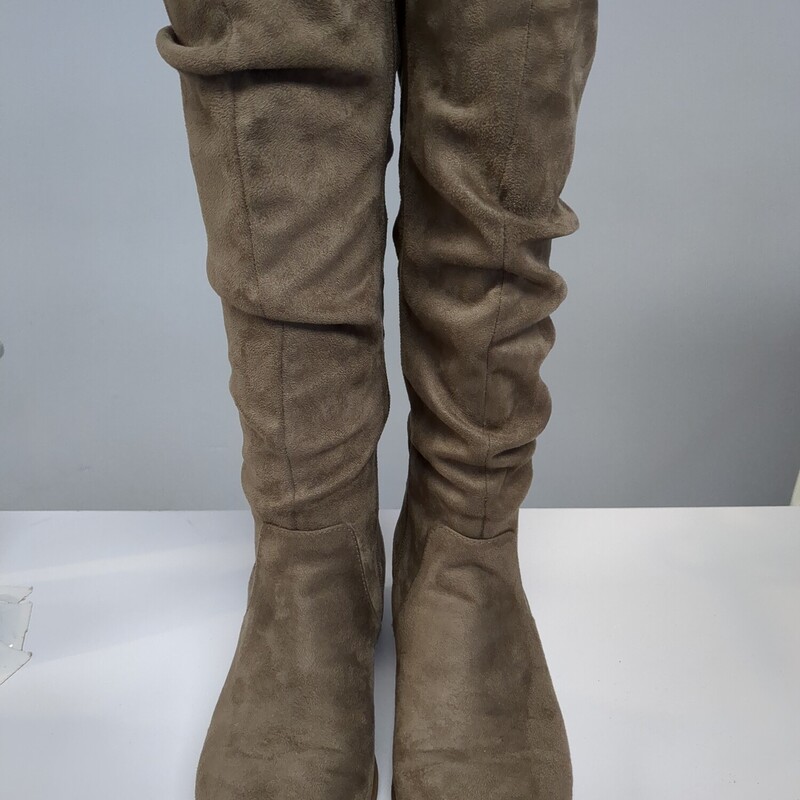 George Boots, Tan, Size: 6