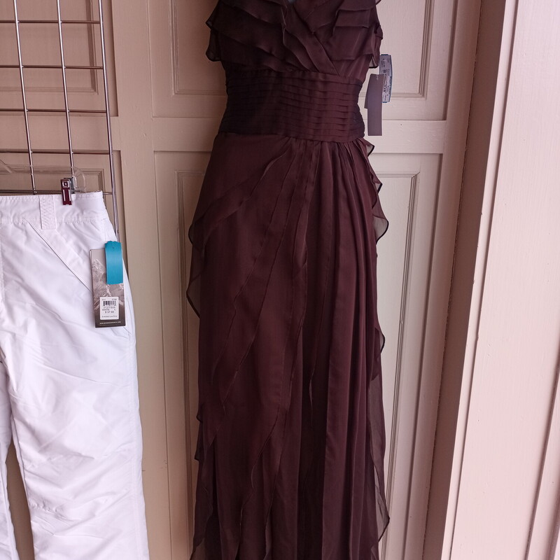 New Adrianna Papell Layer Dress
Color: Brown
Size: 8 Medium
In Store Pick Up Within 8 days Or Shipping Availible With Shipping Fees Applied
ALL SALES FINAL/ NO RETURNS