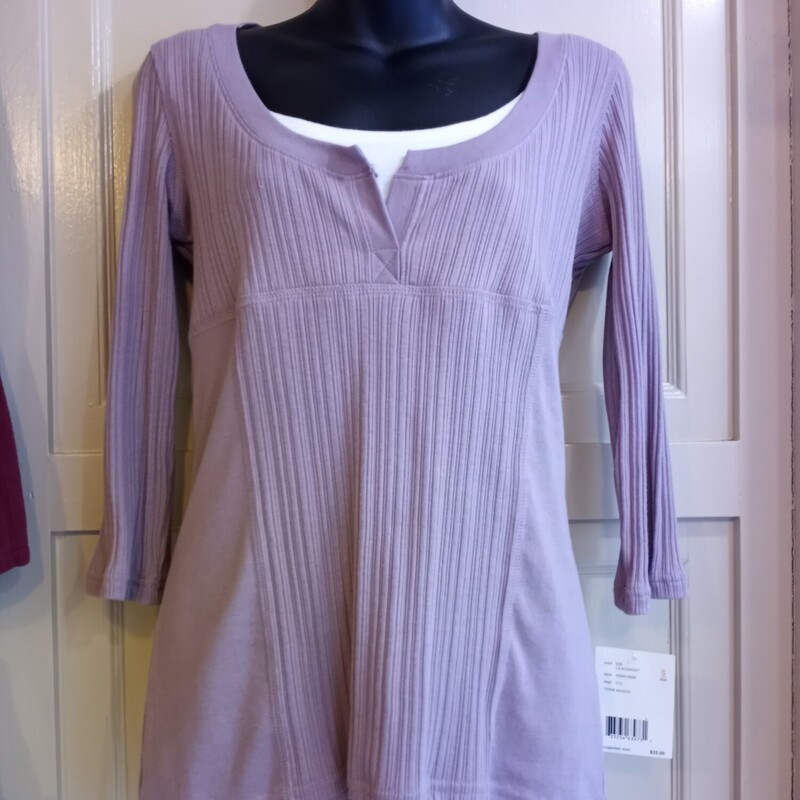 NWT Axcess, Purple, Size: Small
All Sales Final
Shipping Available
Free Pick Up in Store within 7 days of purchase