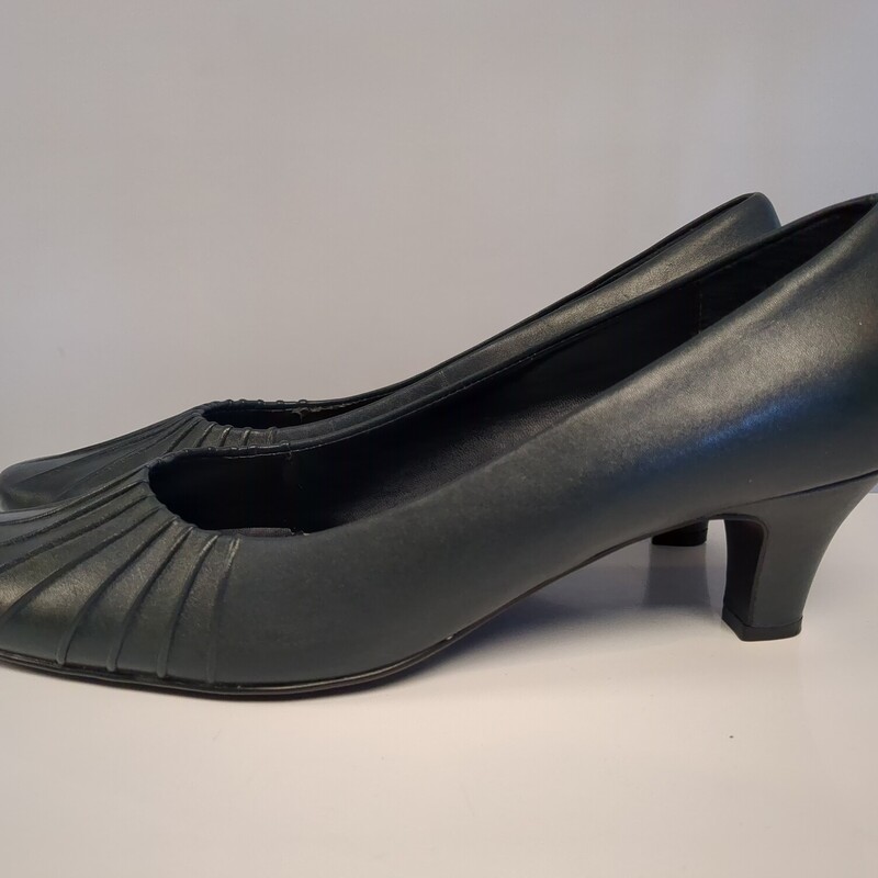 Naturalizer Heels, Drk Gree, Size: 12