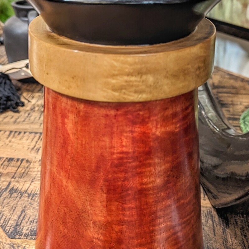 Artisan Signed Wood Vase
Red Tan Black
Size: 6 x 10.5H