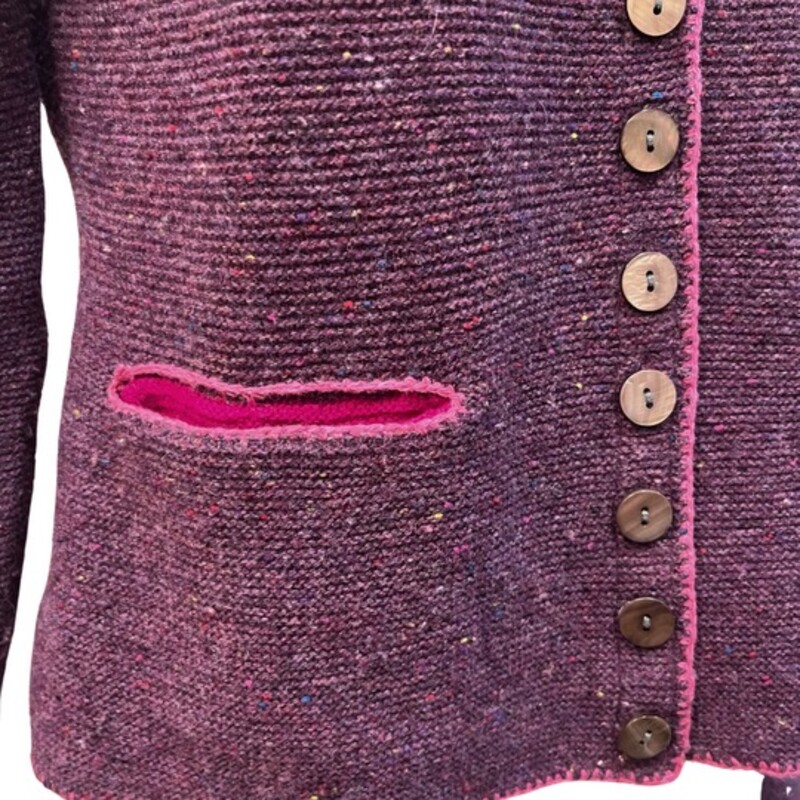 Sundance Covington Cardigan<br />
Merino Wool<br />
Color:Plum, and Pink<br />
Size: Small