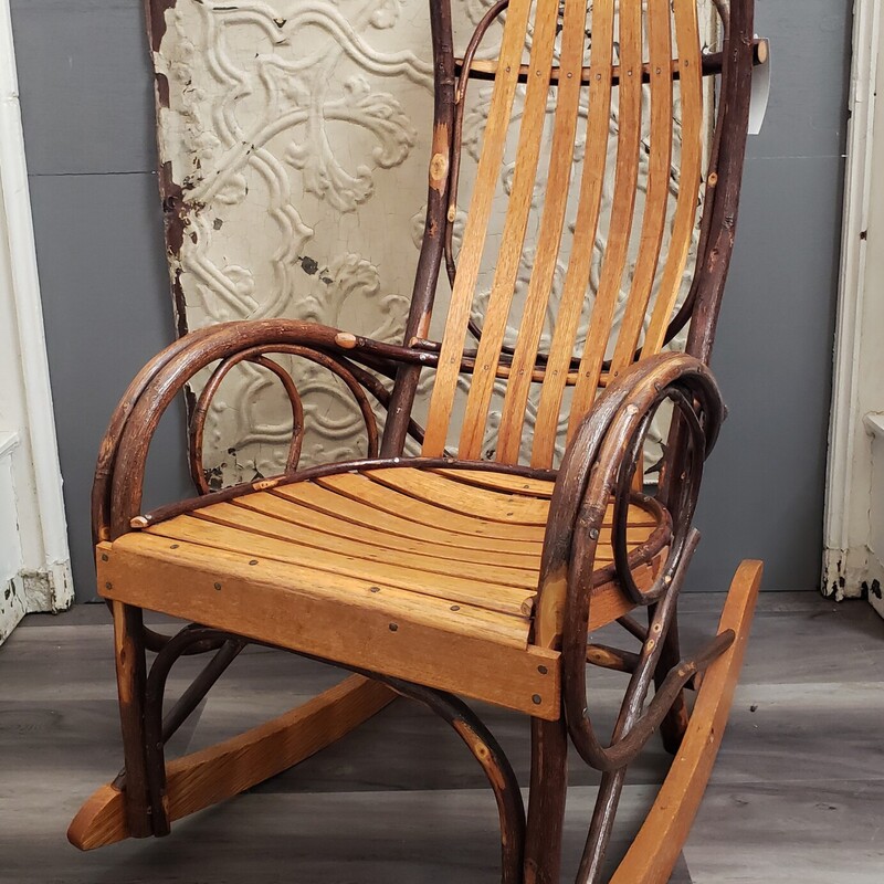 Vintage Amish Childrens Bentwood Rocker. In great condition.