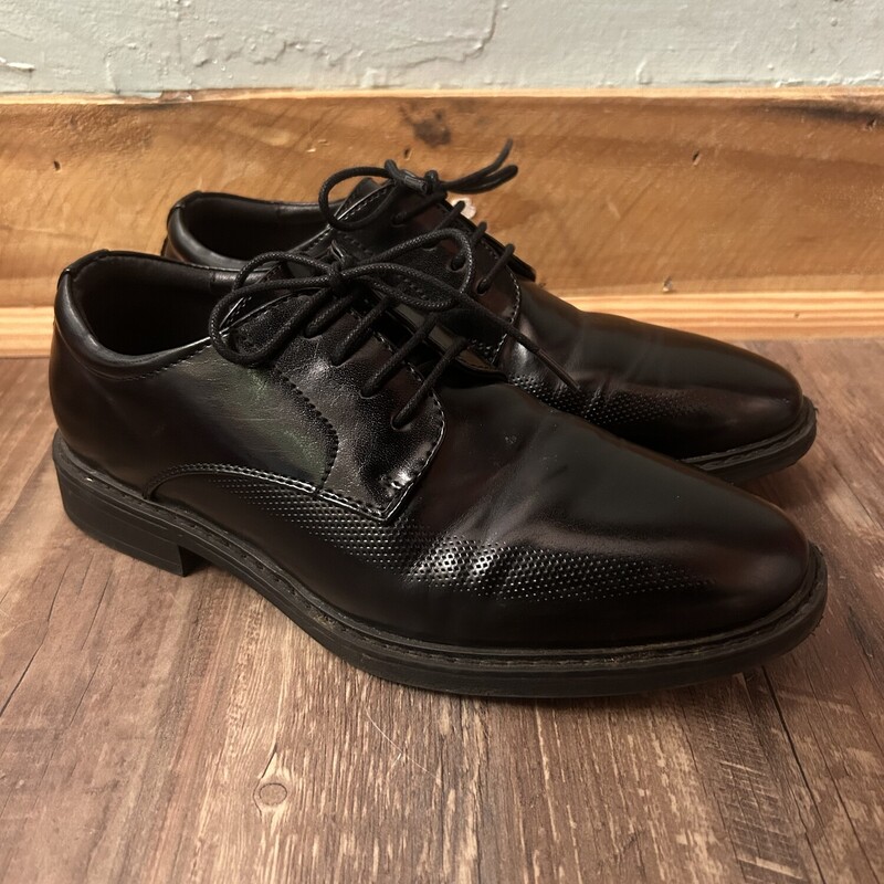 Restoration Dress Shoe, Black, Size: Shoes 3