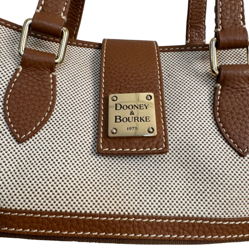 Dooney & Bourke Leather Trimmed Woven Tote<br />
Zippered Divider and Coin Purse