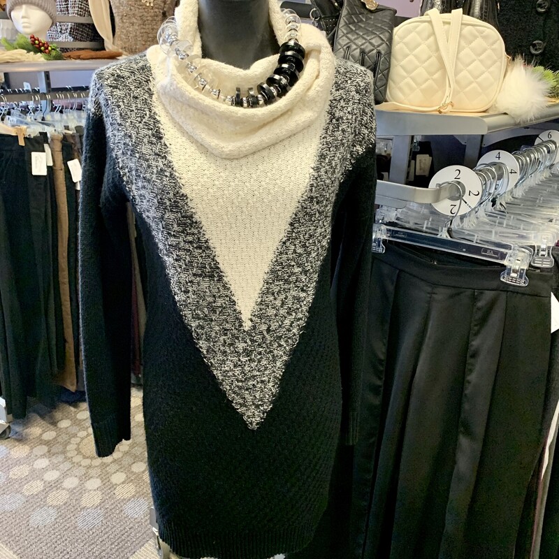 RW&Co Sweater Dress Knitted,
Colour: black white grey,
Size: XSmall