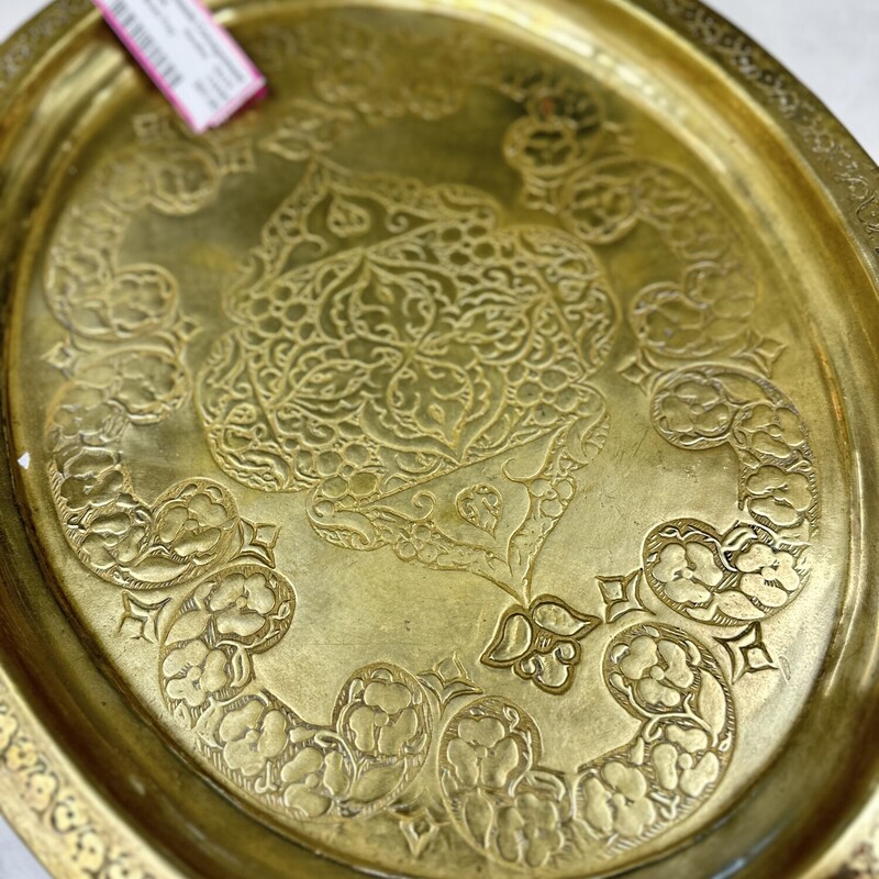 Vintage Brass Tray, with Handles
Size: 16x14