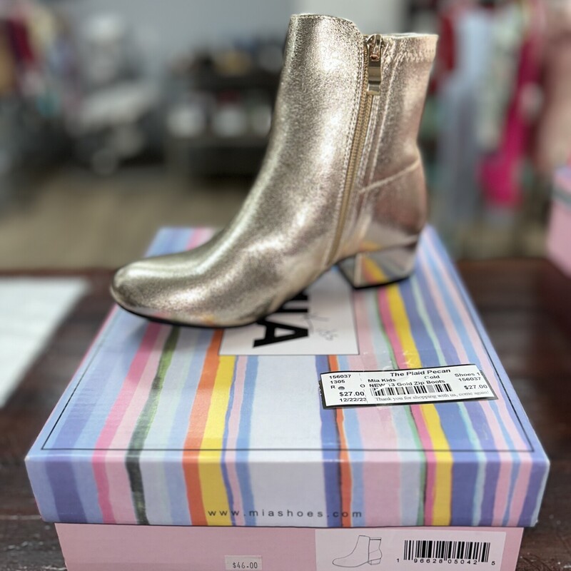 NEW 13 Gold Zip Boots
