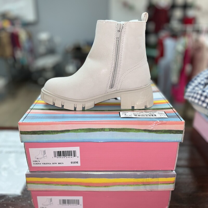 NEW 13 Off White Boots, White, Size: Shoes 13