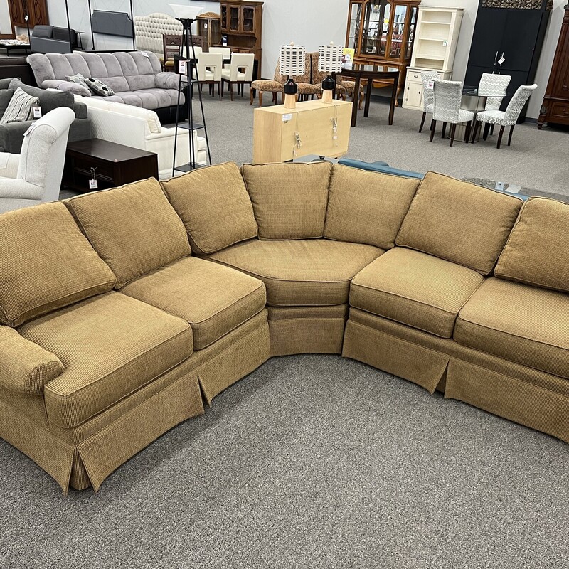 ThomasVille Brown 3Piece Sectional